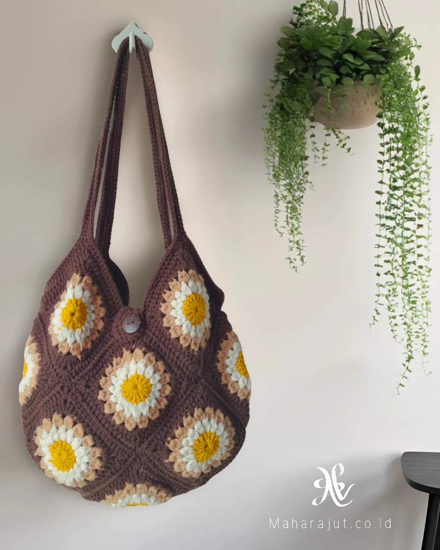 Daisy Crochet Bag